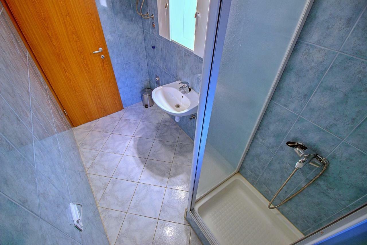 Apartment Milana Duće Exterior foto
